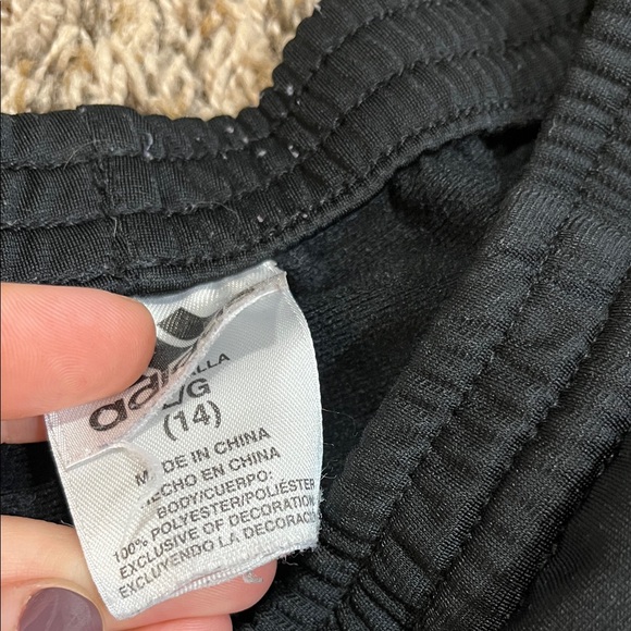 ADIDAS pants 💕 - Picture 4 of 6